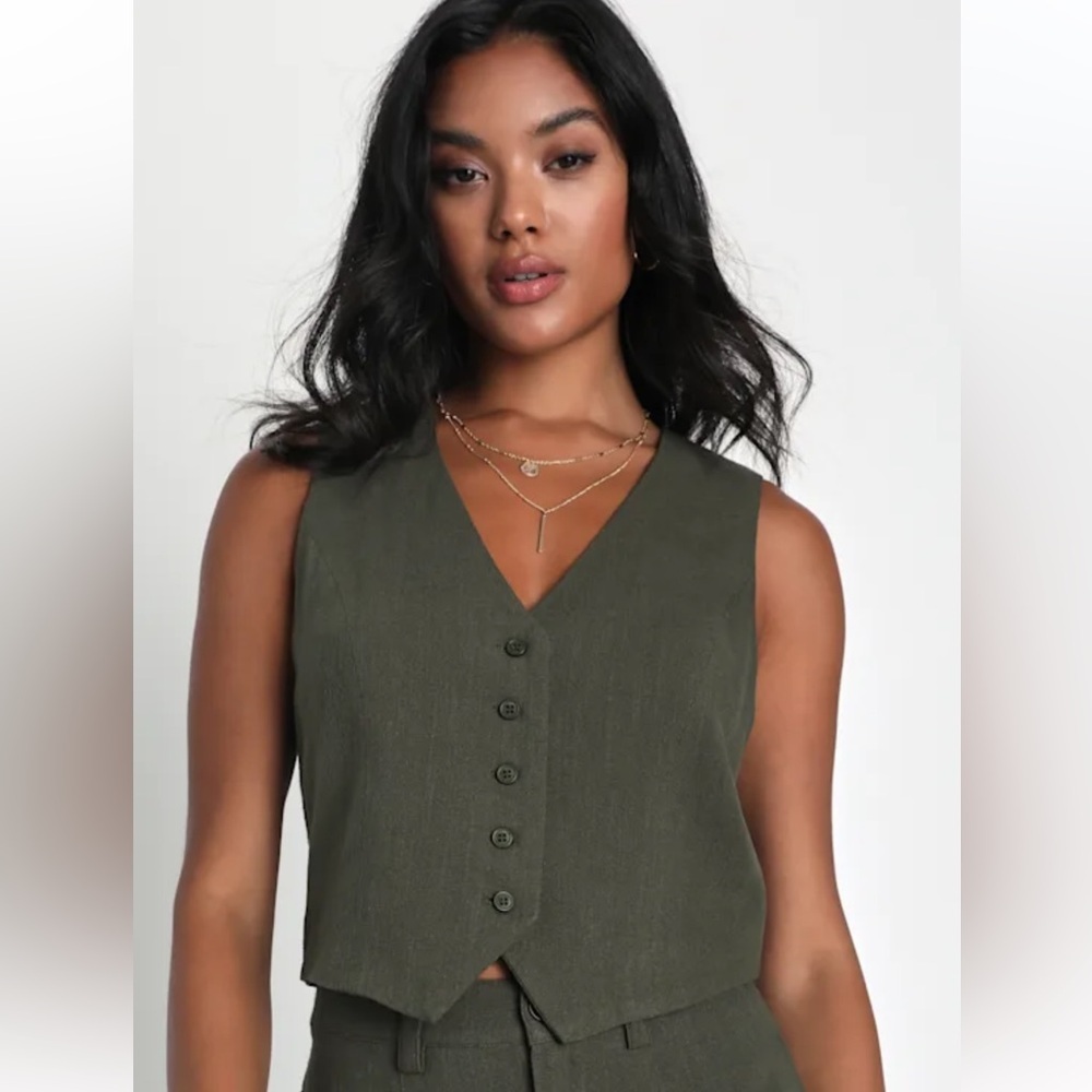 Lulus Olive Green Linen Blend Button Front Tailored Vest NWT Size S